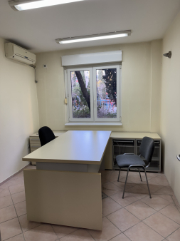 Poslovni prostor, 45m2, Preko Morace, Podgorica, Izdavanje