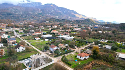 Radanovici,Kotor-Gradjevinsko zemljiste 1142m2