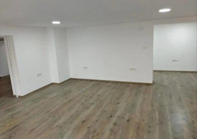 Poslovni prostor 120m2, Podgorica, Izdavanje