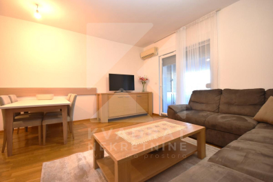 Izdavanje, Dvosoban stan, Podgorica, City Kvart, 72m2