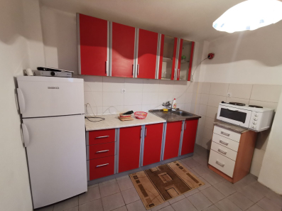 Jednosoban stan, 30m2, Tivat, Izdavanje