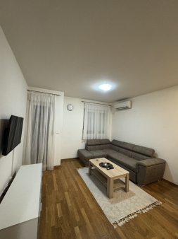 Jednosoban stan, 45m2, City kvart, Podgorica, Izdavanje